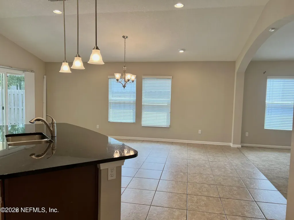 1009 Mayfair Creek Court Jacksonville FL 32218