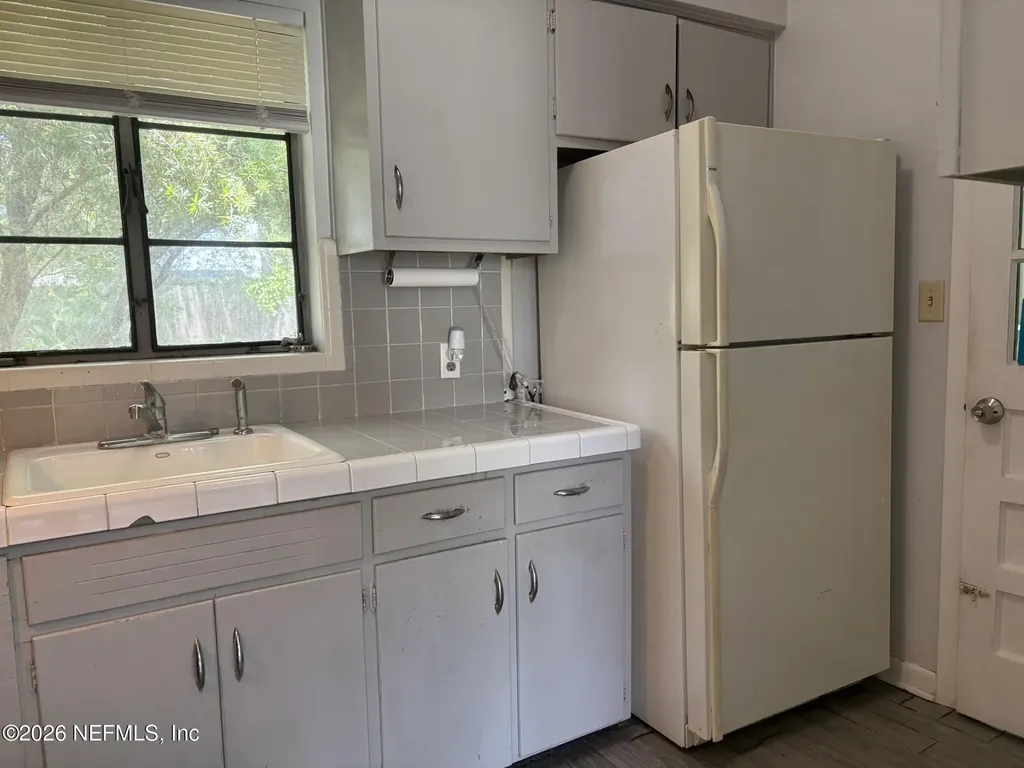 5051 Lexington Avenue Jacksonville FL 32210