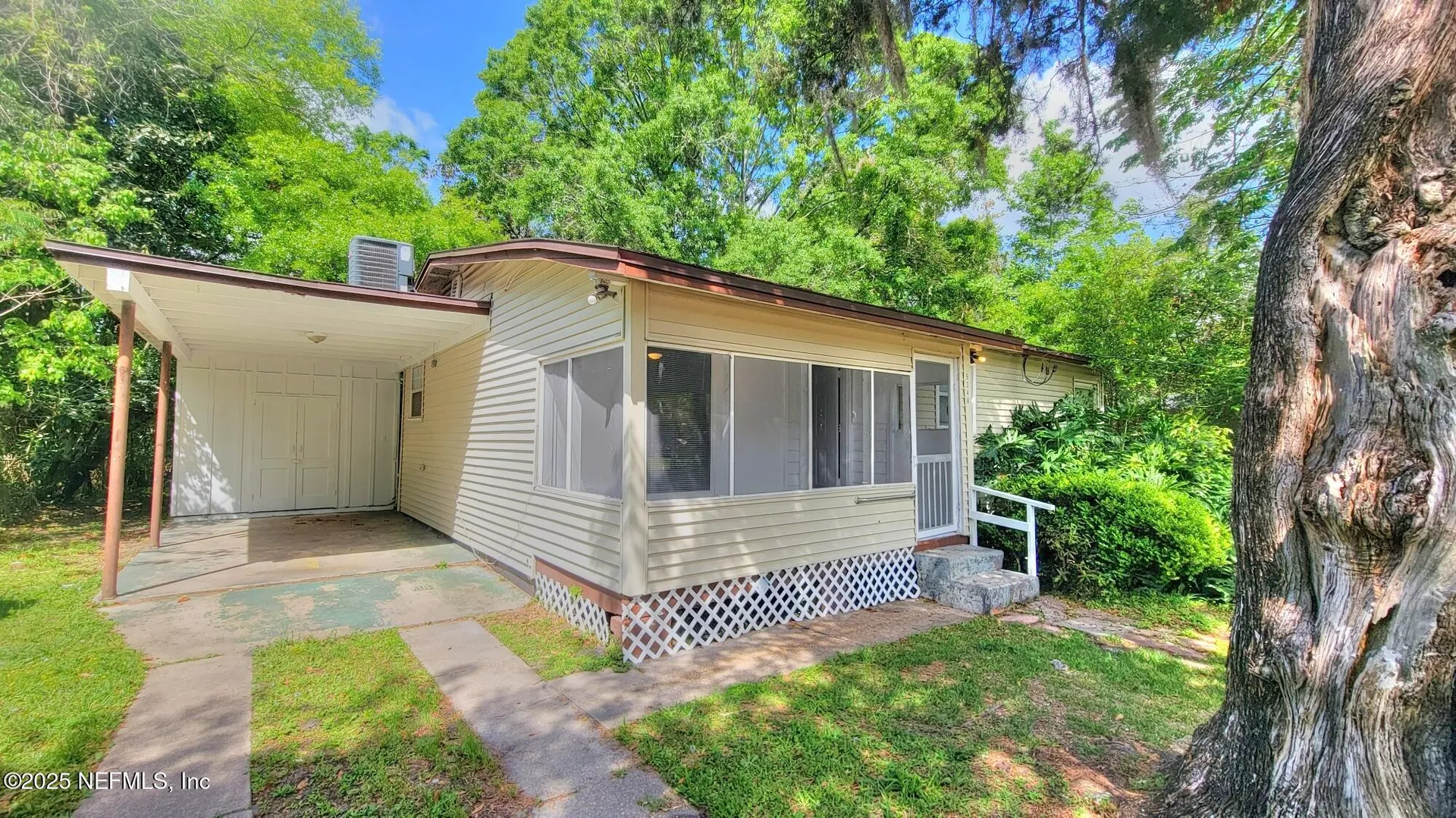 9348 Culpeper Avenue Jacksonville FL 32208
