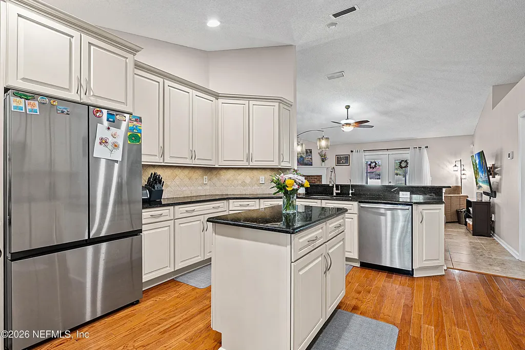 6359 Lake Plantation Drive Jacksonville FL 32244