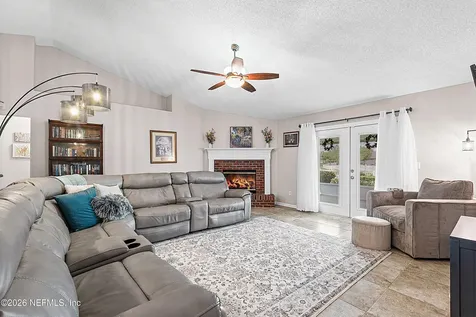 6359 Lake Plantation Drive Jacksonville FL 32244