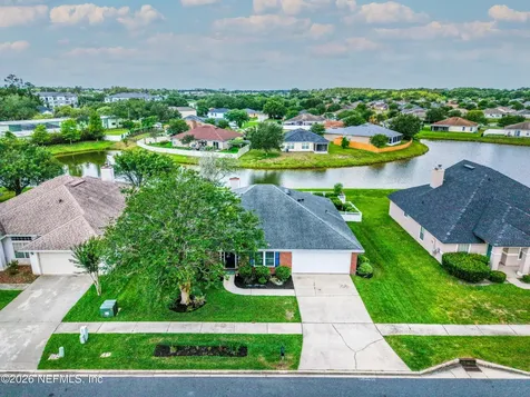 6359 Lake Plantation Drive Jacksonville FL 32244