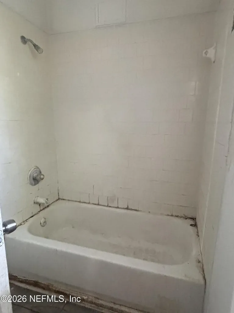 1836 Meharry Avenue Jacksonville FL 32209