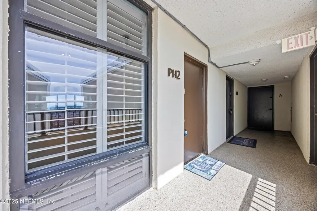 2100 Ocean Drive Jacksonville Beach FL 32250