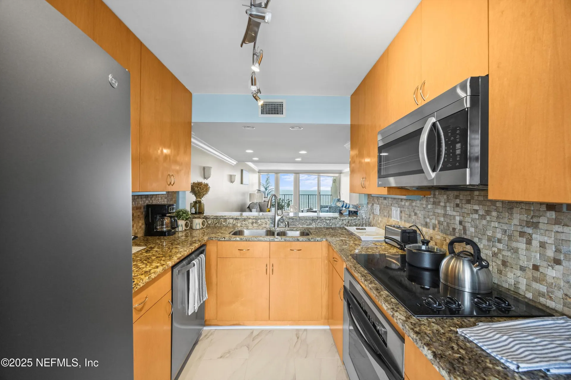 2100 Ocean Drive Jacksonville Beach FL 32250