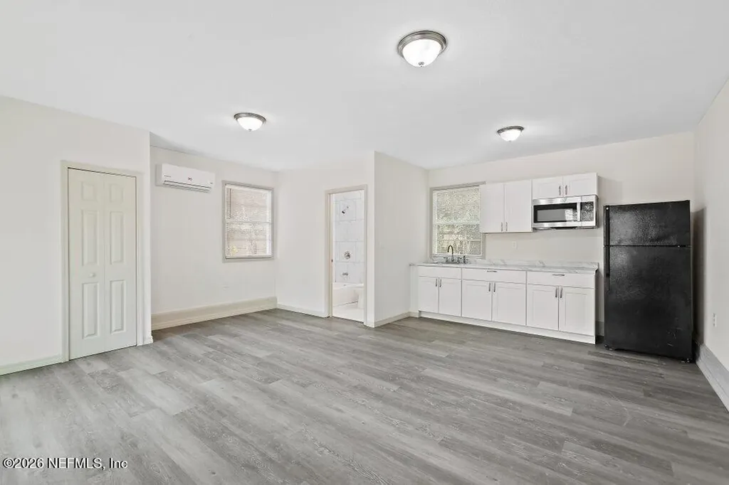 3058 Rosselle Street Jacksonville FL 32205