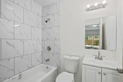 3058 Rosselle Street Jacksonville FL 32205