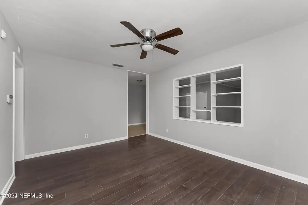6171 Cedar Hills Boulevard Jacksonville FL 32210