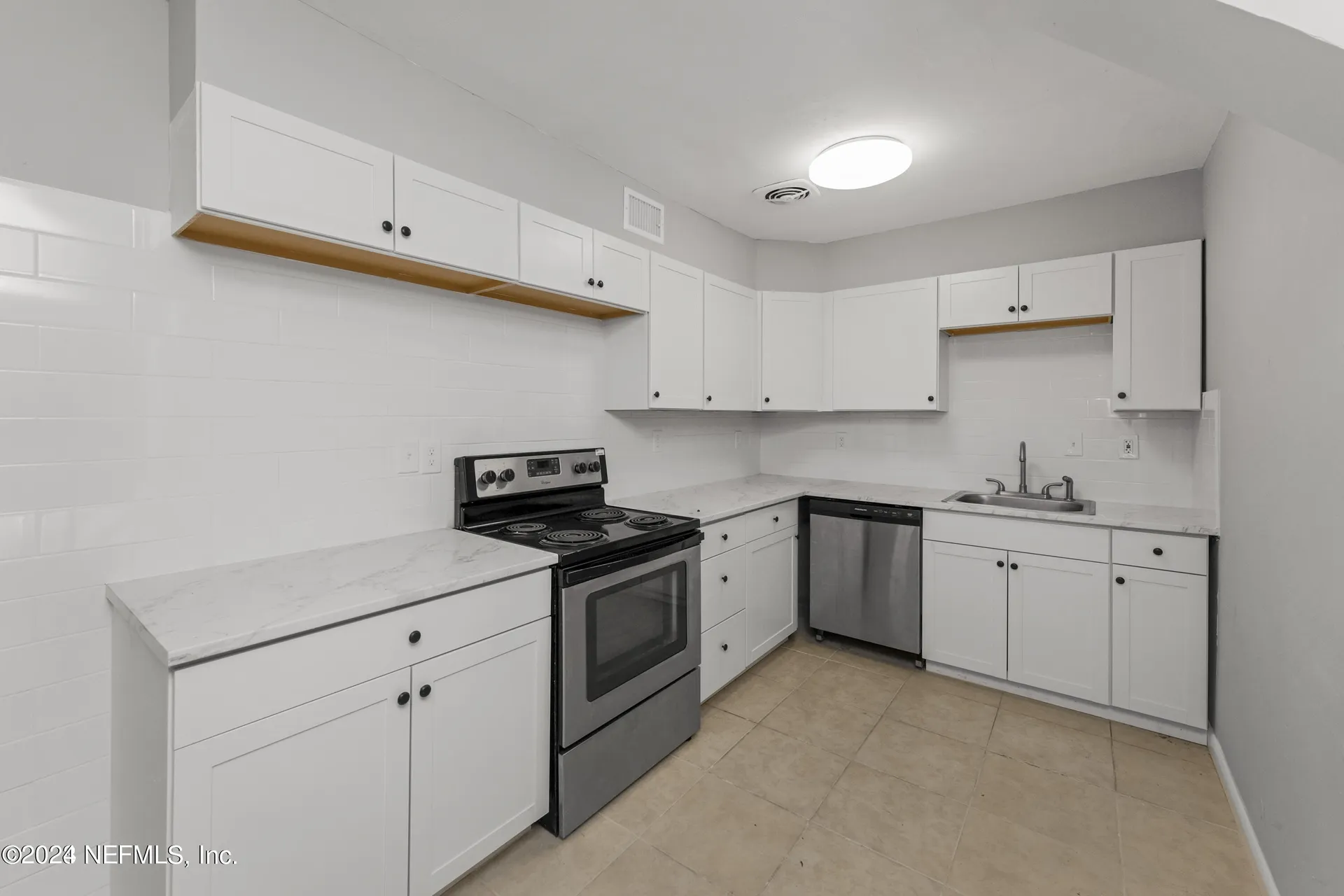 6171 Cedar Hills Boulevard Jacksonville FL 32210