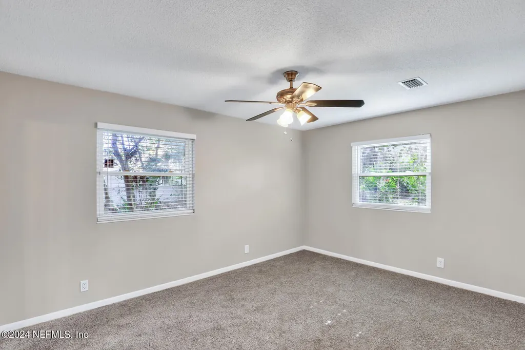 3917 Tara Hall Drive Jacksonville FL 32277