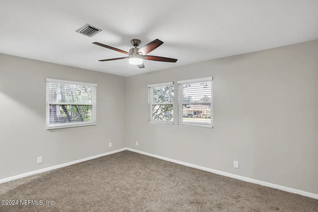 3917 Tara Hall Drive Jacksonville FL 32277