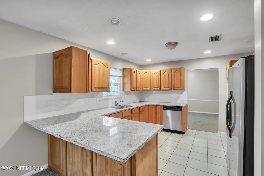 3917 Tara Hall Drive Jacksonville FL 32277