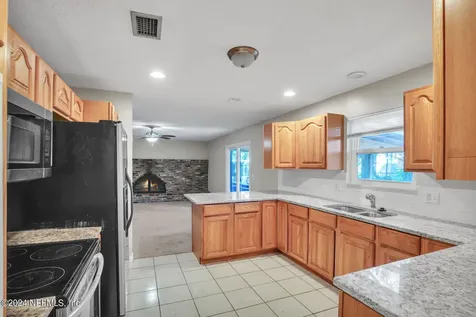 3917 Tara Hall Drive Jacksonville FL 32277