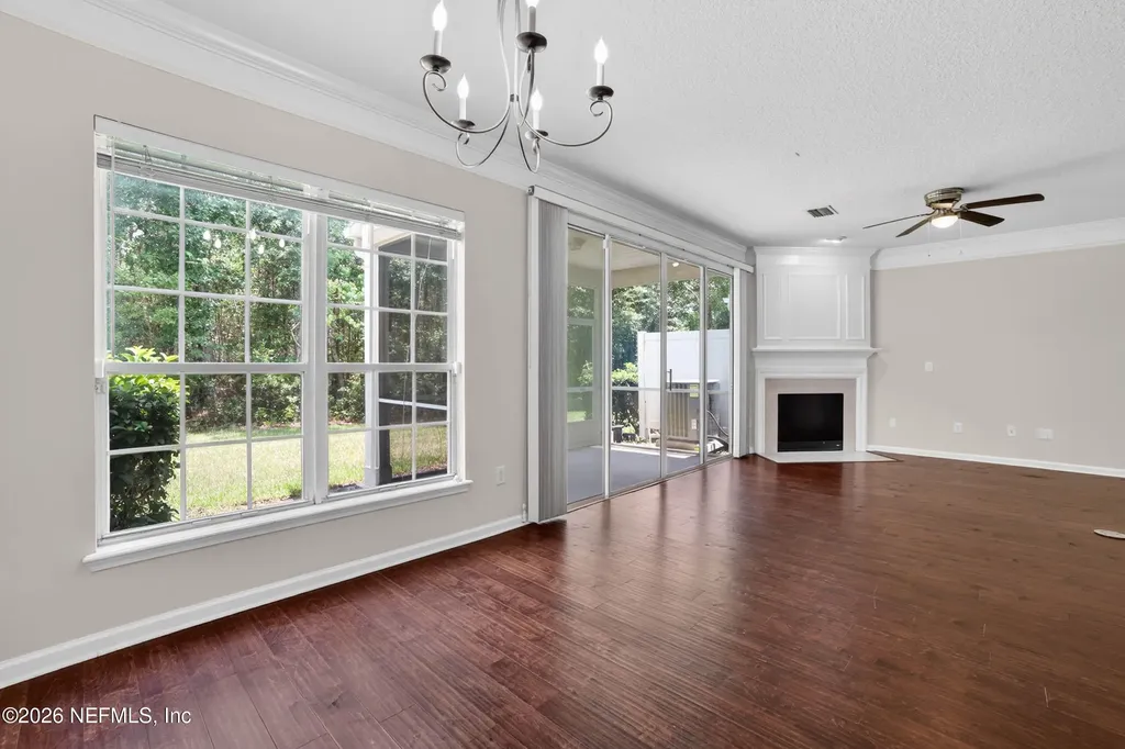 3859 Lionheart Drive Jacksonville FL 32216
