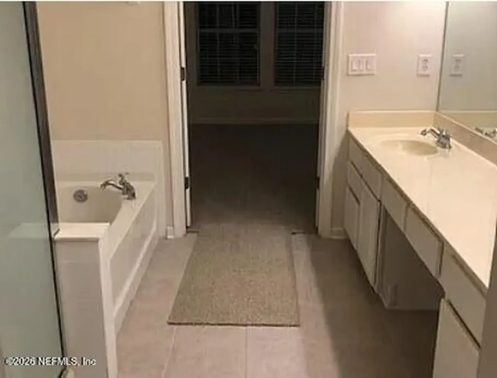 3859 Lionheart Drive Jacksonville FL 32216