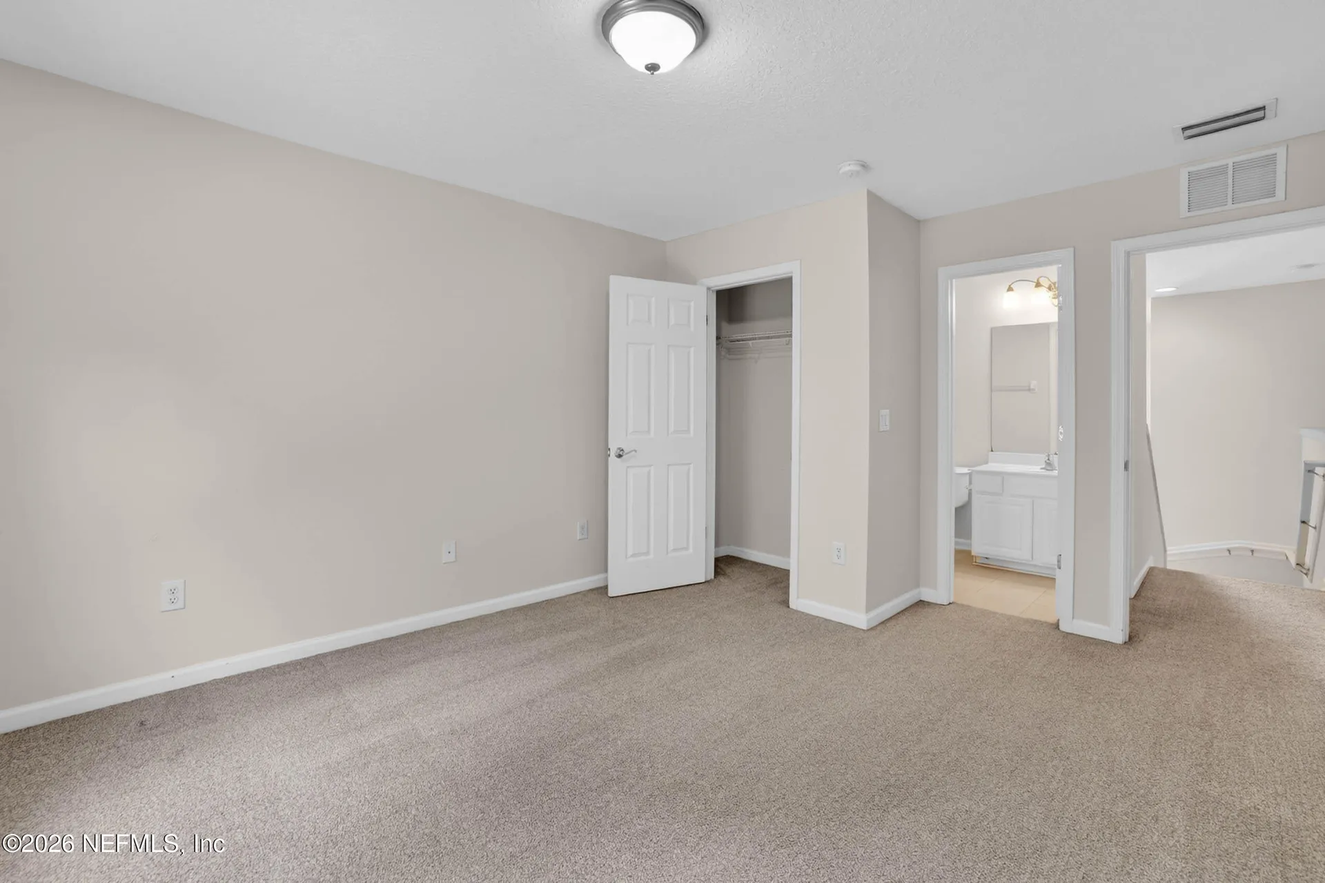3859 Lionheart Drive Jacksonville FL 32216