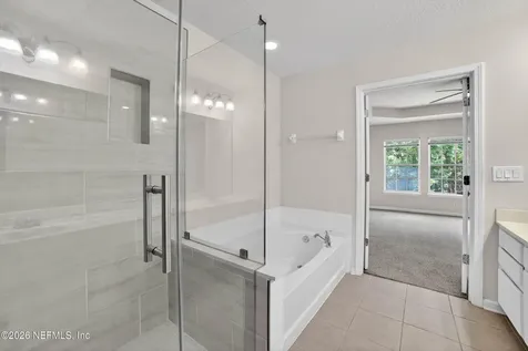 3859 Lionheart Drive Jacksonville FL 32216
