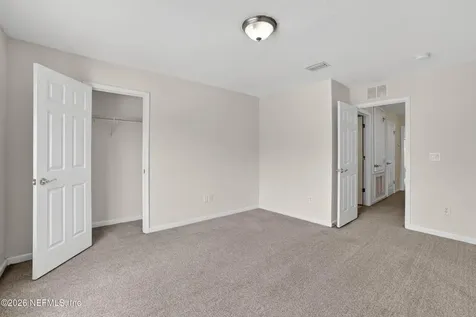 3859 Lionheart Drive Jacksonville FL 32216