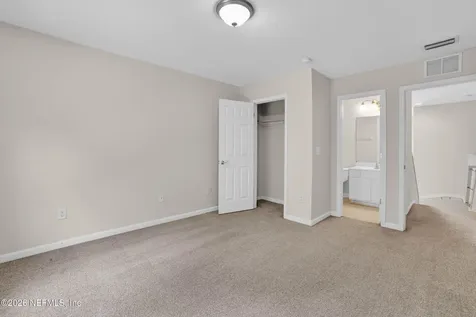 3859 Lionheart Drive Jacksonville FL 32216