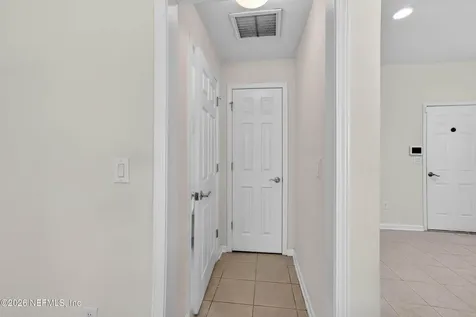 3859 Lionheart Drive Jacksonville FL 32216