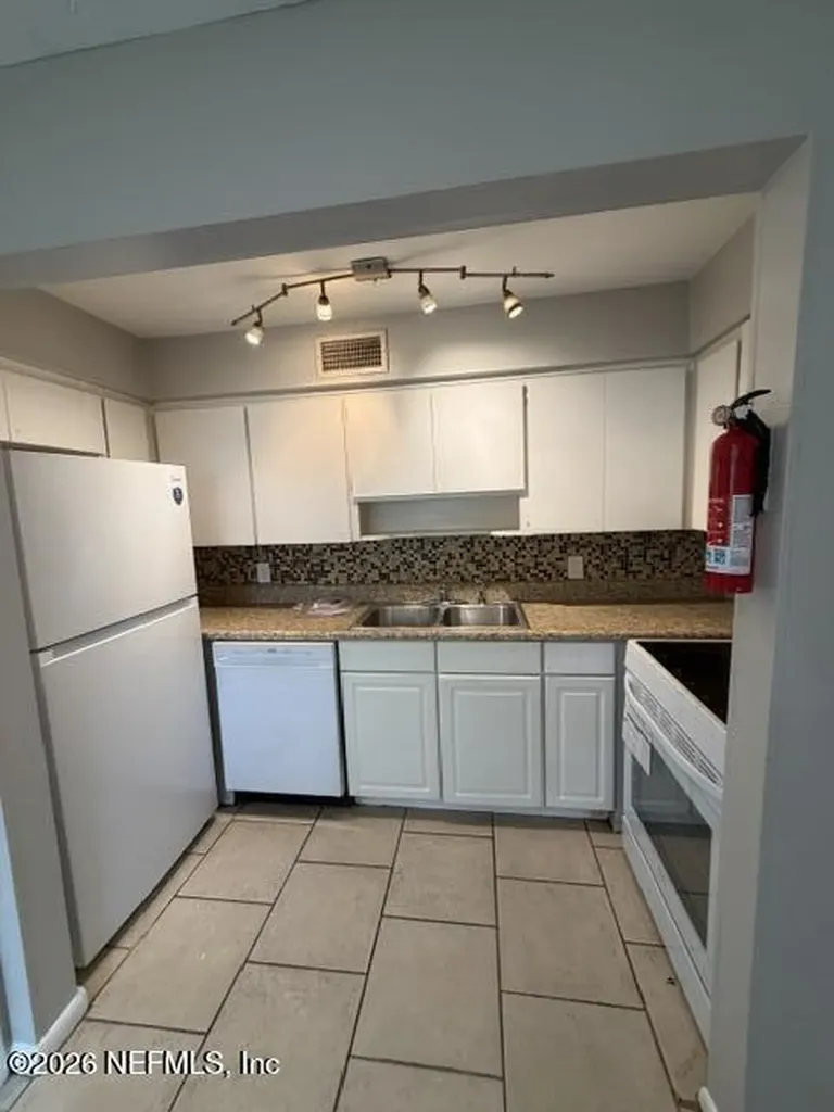 3044 Walton Street Jacksonville FL 32207
