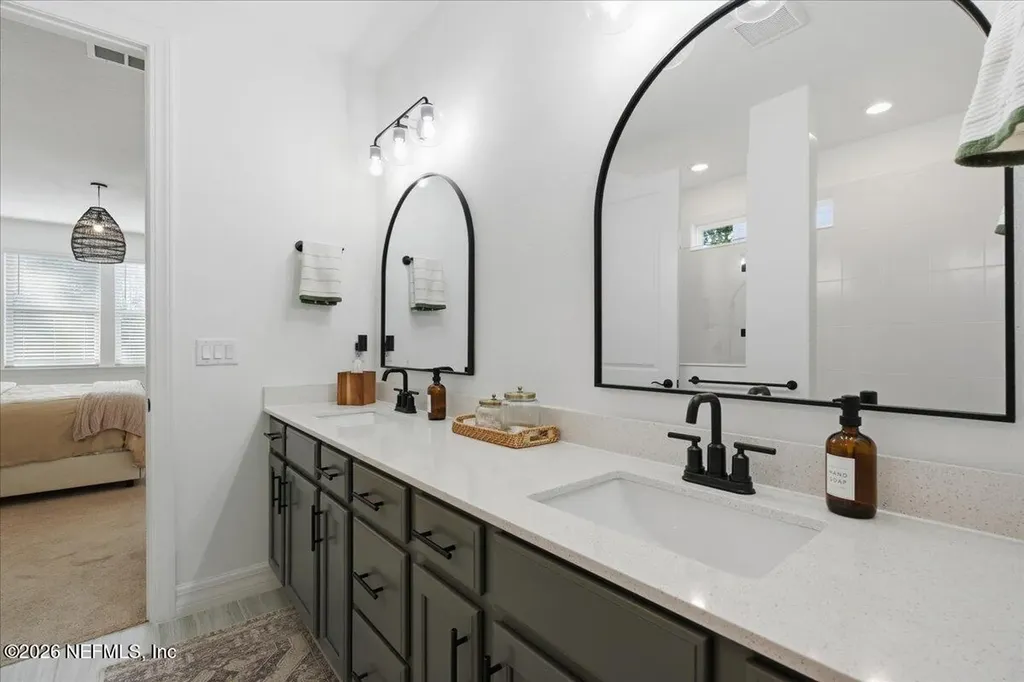 2360 Glade Lane Green Cove Springs FL 32043