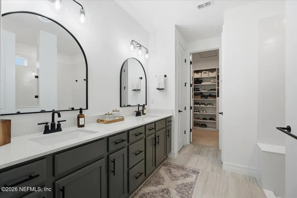 2360 Glade Lane Green Cove Springs FL 32043