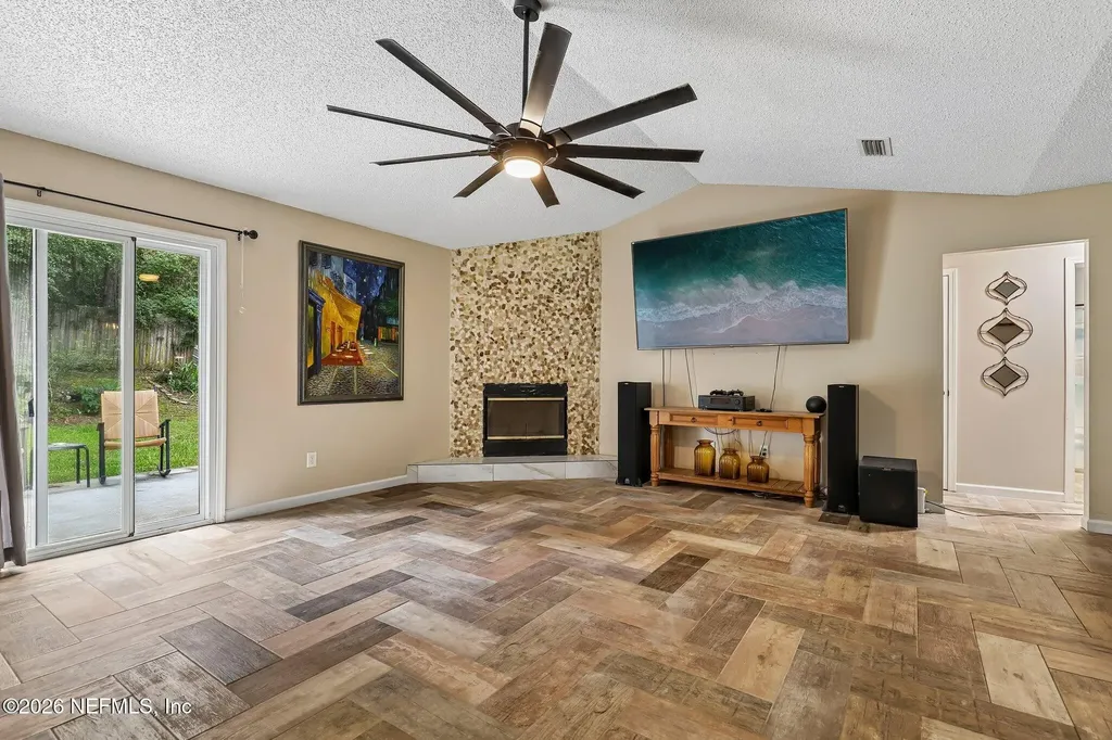 4379 Tarragon Avenue Middleburg FL 32068