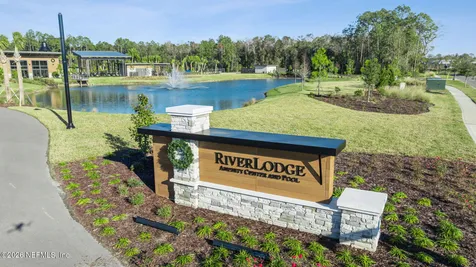 438 Shinnecock Drive St. Johns FL 32259