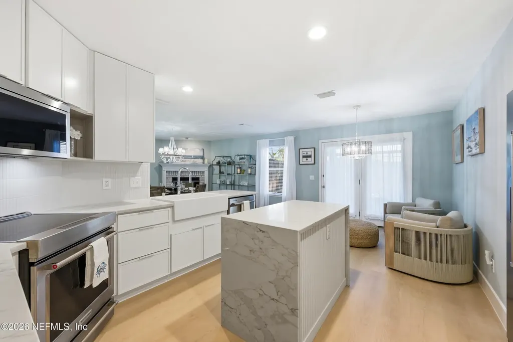 1212 Rip Tide Boulevard Jacksonville Beach FL 32250
