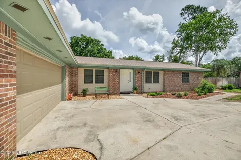 1411 Forest Lane St. Johns FL 32259