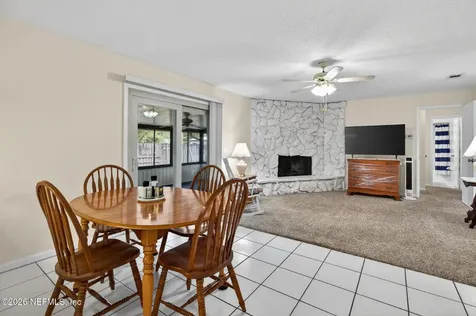 1411 Forest Lane St. Johns FL 32259