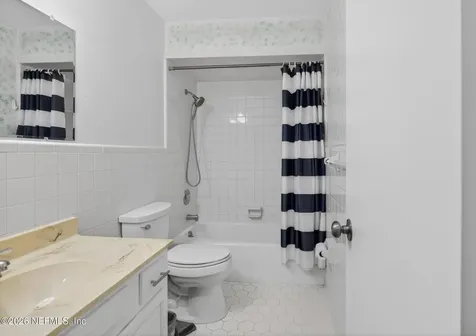 1411 Forest Lane St. Johns FL 32259