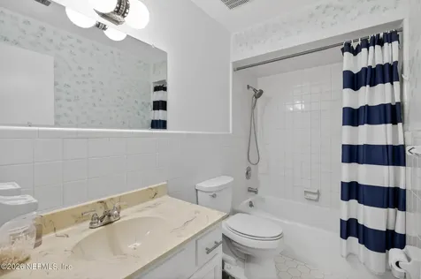 1411 Forest Lane St. Johns FL 32259
