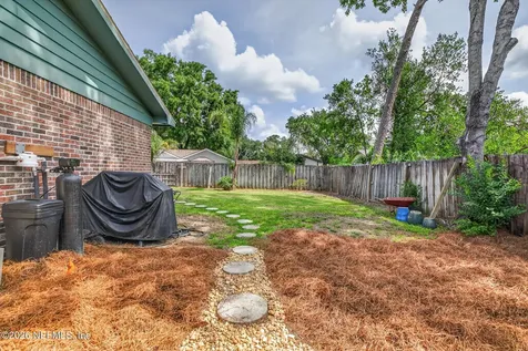 1411 Forest Lane St. Johns FL 32259