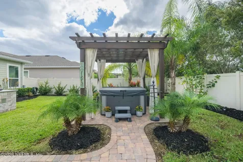 284 Latrobe Avenue St. Johns FL 32095