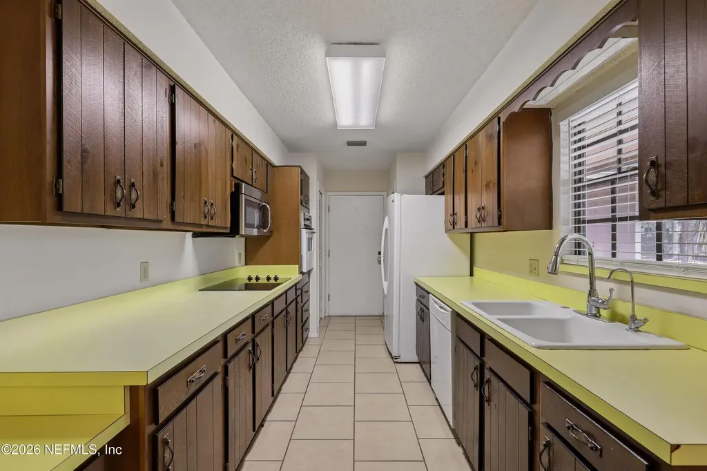 2867 Scott Circle Jacksonville FL 32223