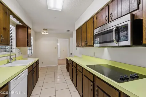 2867 Scott Circle Jacksonville FL 32223