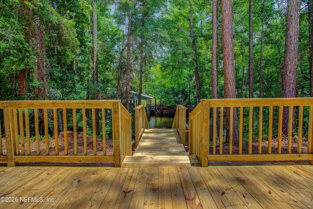 118 Waterway Drive Satsuma FL 32189