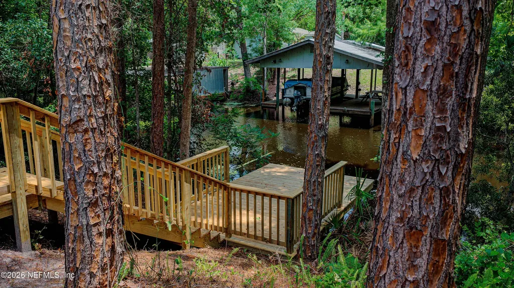 118 Waterway Drive Satsuma FL 32189