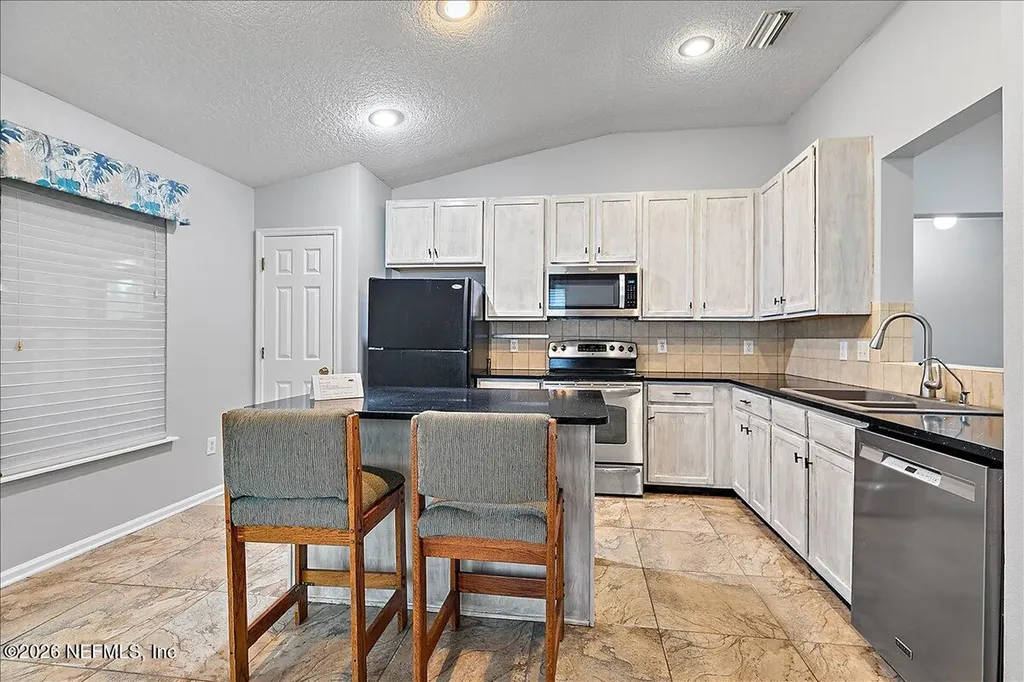 1180 Morning Light Road Jacksonville FL 32218