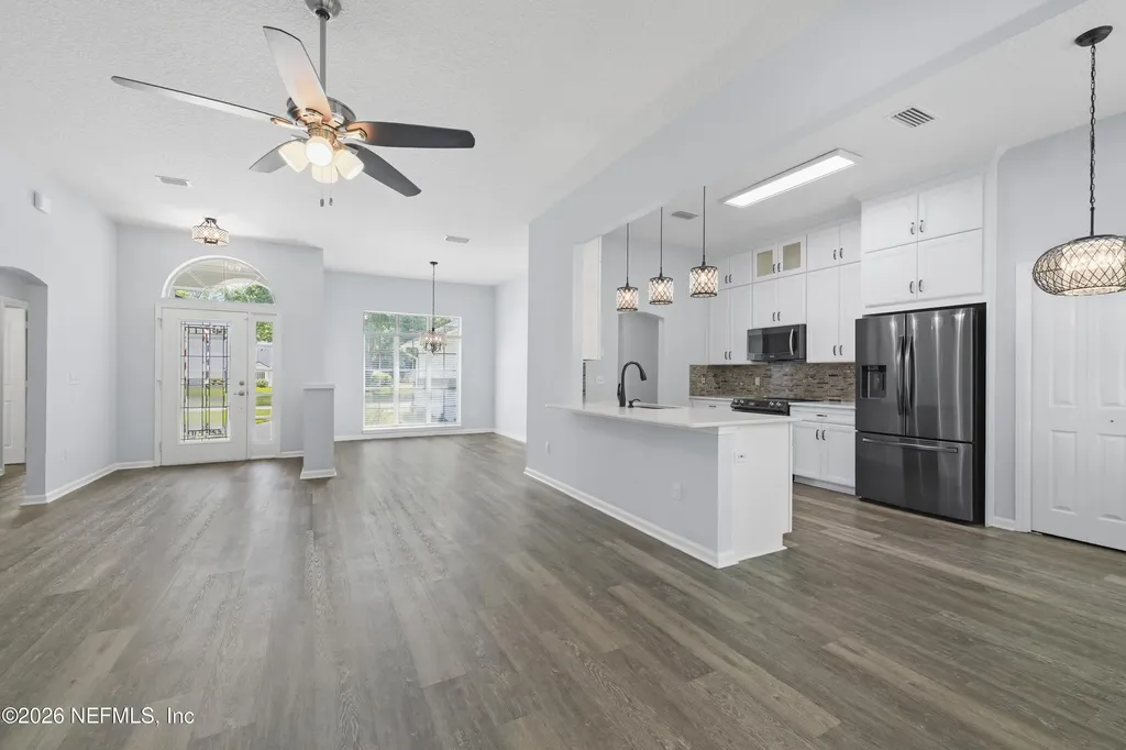 2154 Softwind Trail W Jacksonville FL 32224