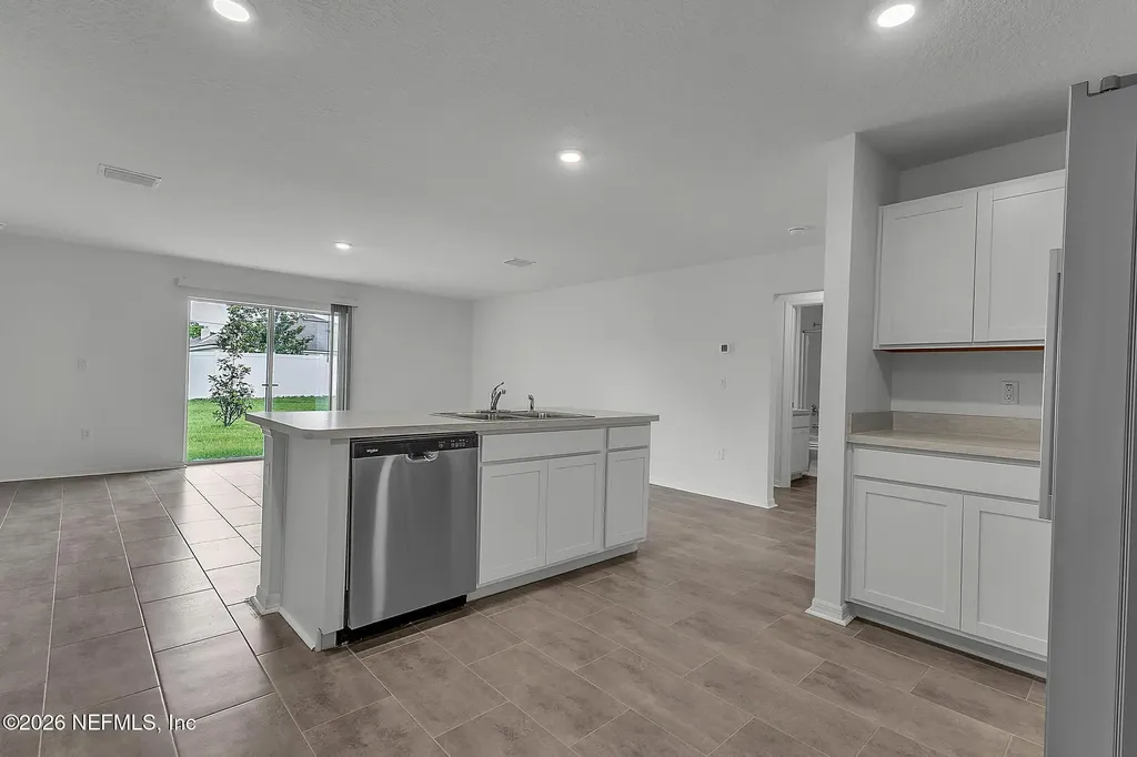 22 Round Tree Drive Palm Coast FL 32164