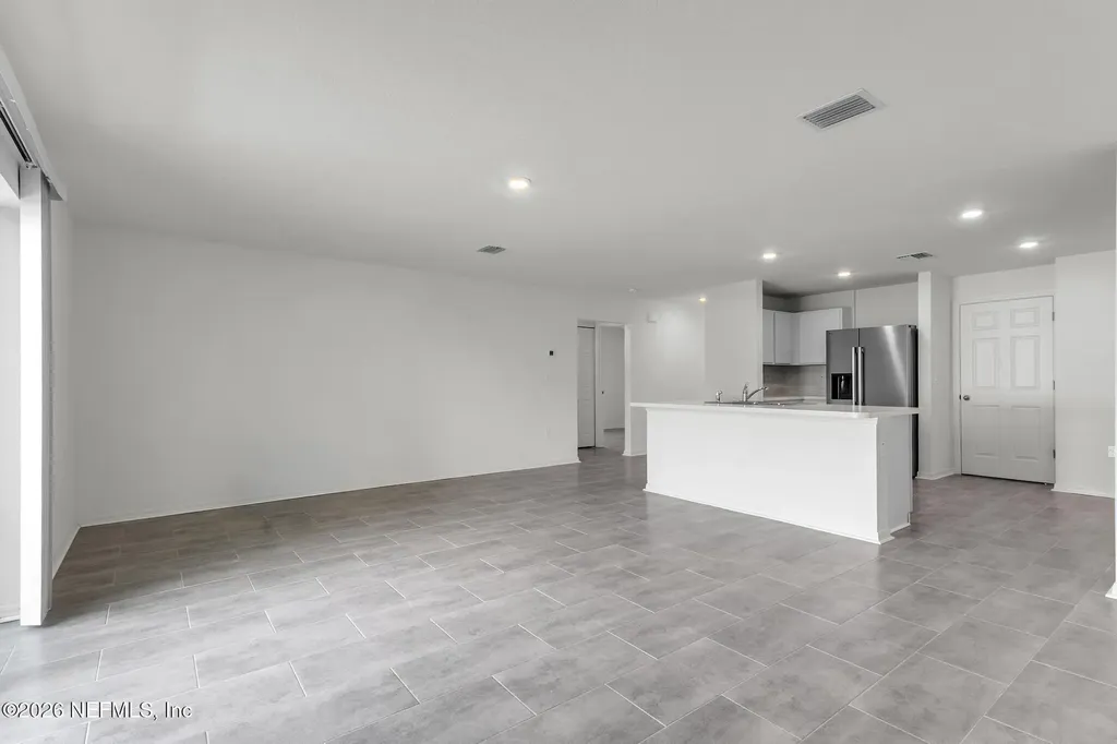 22 Round Tree Drive Palm Coast FL 32164