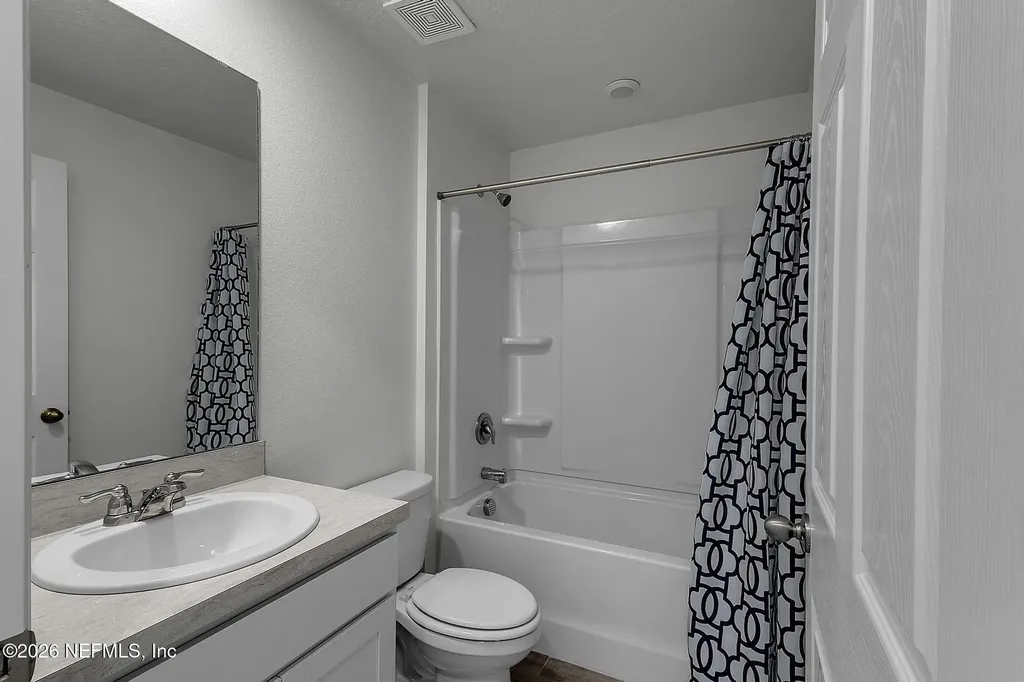 22 Round Tree Drive Palm Coast FL 32164
