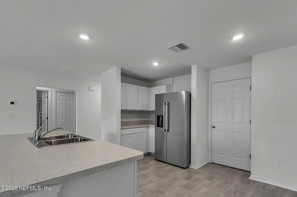 22 Round Tree Drive Palm Coast FL 32164