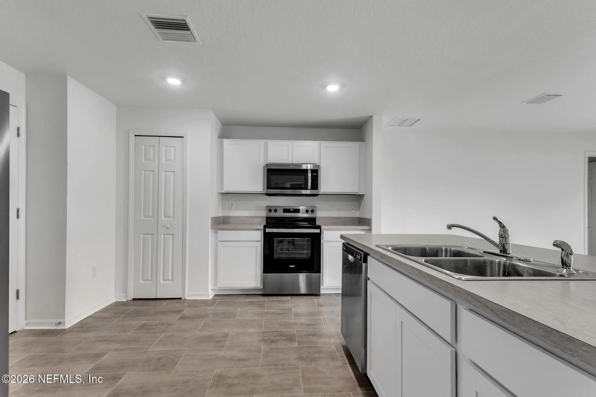22 Round Tree Drive Palm Coast FL 32164
