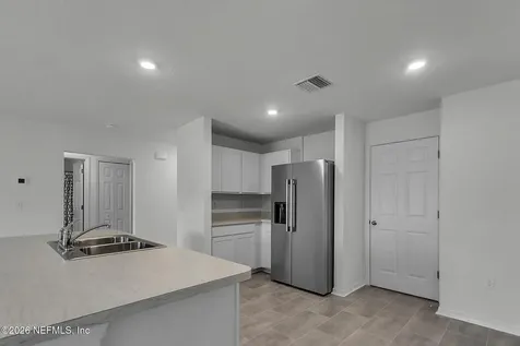 22 Round Tree Drive Palm Coast FL 32164