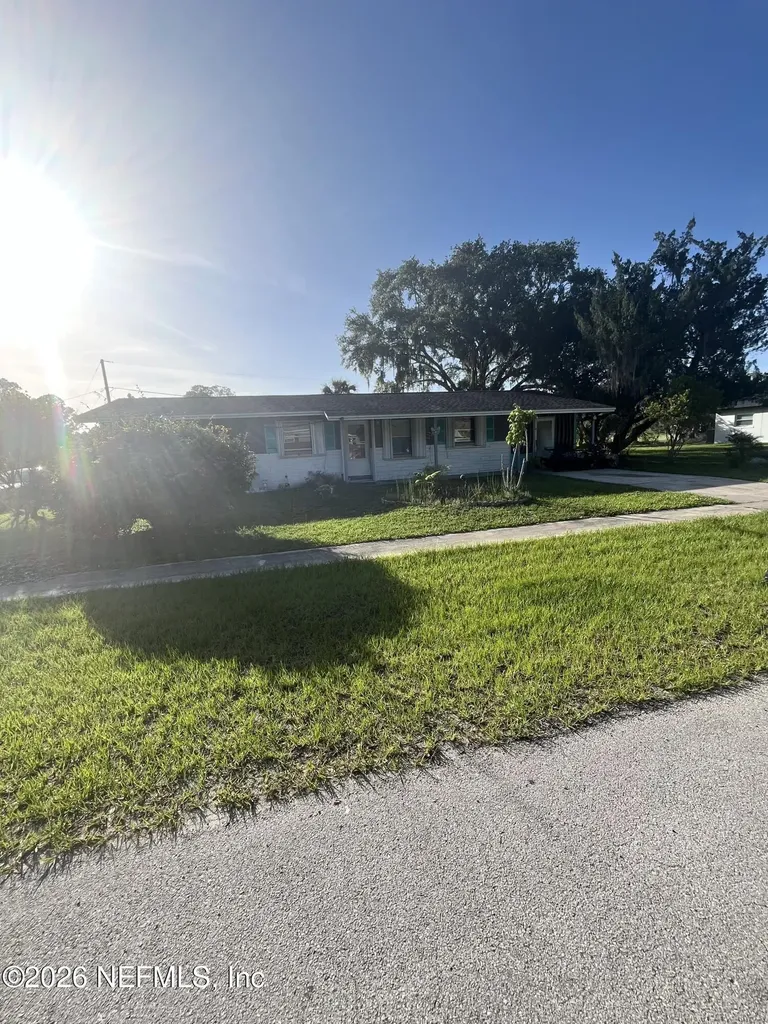 813 Hymon Circle Bunnell FL 32110