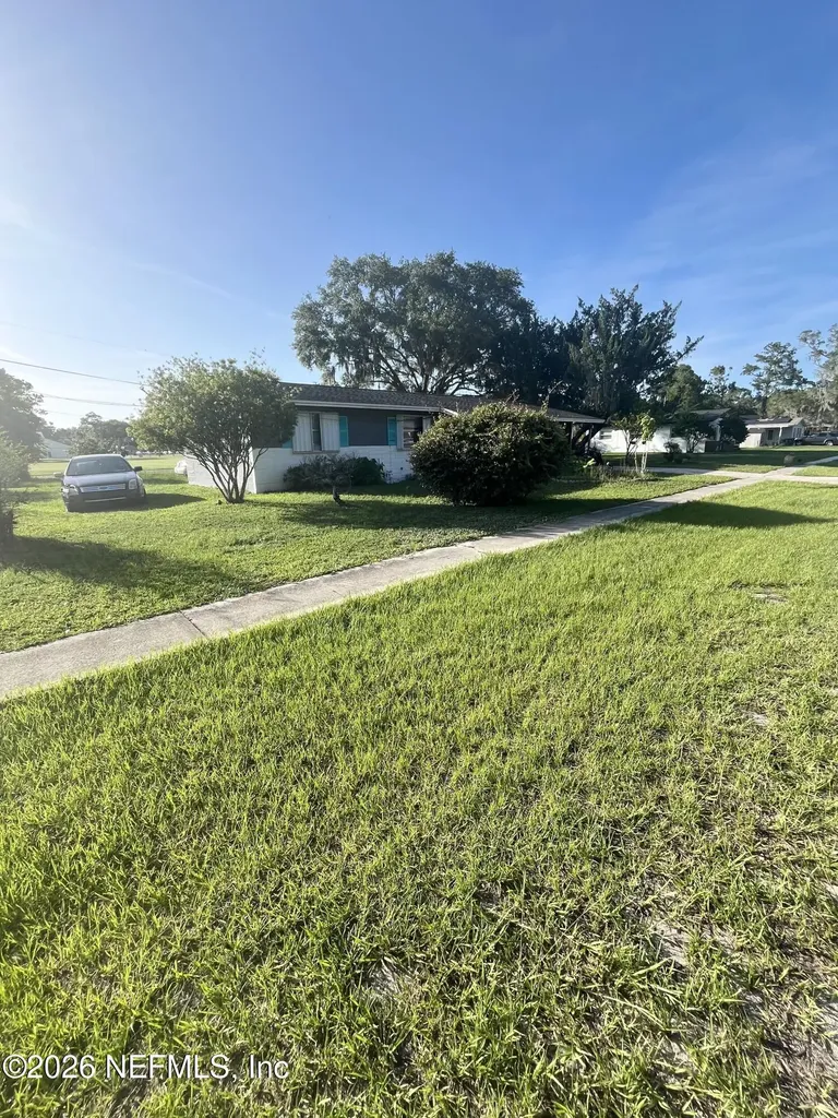 813 Hymon Circle Bunnell FL 32110